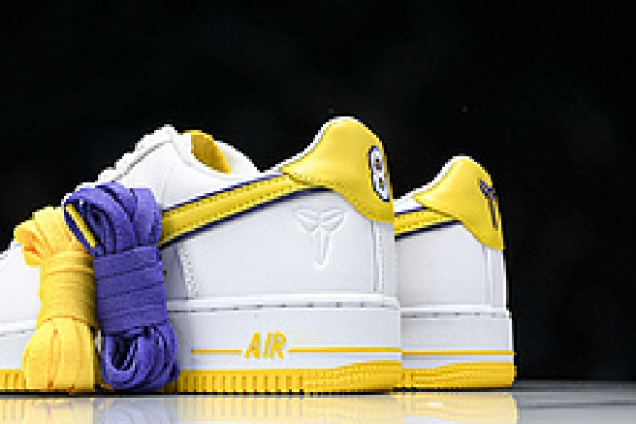 Kobe Bryant x Nike Air Force 1 Low FZ1151-100