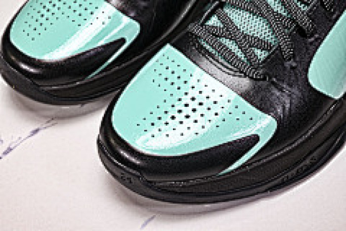 Nike Kobe 5 Skills Academy IH0274-300