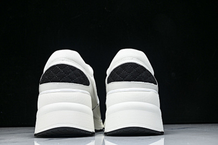 CN LOW TOP TRAINER CC SNEAKERS 21010932
