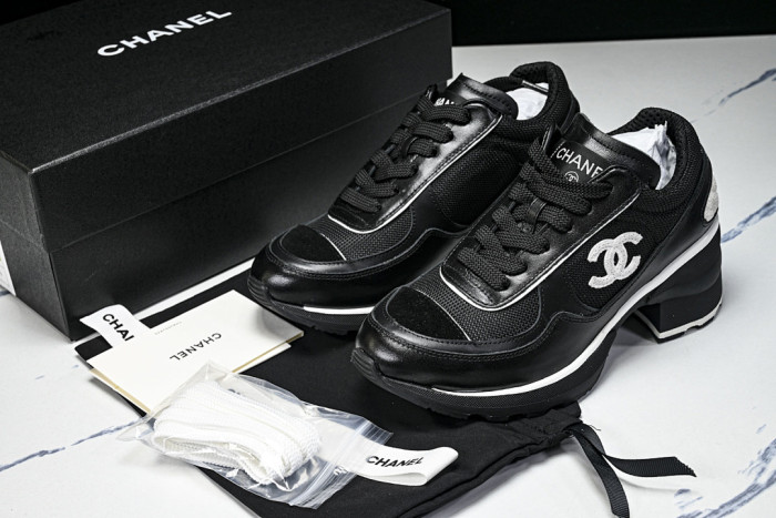 CN LOW TOP TRAINER CC SNEAKERS 21010933