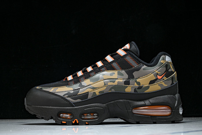 Nike Air Max 95 OG “Green Camo” HQ1973-001