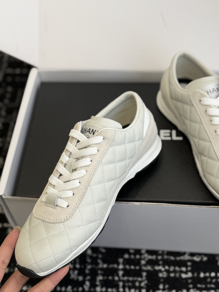 CN LOW TOP TRAINER CC SNEAKERS 21010940