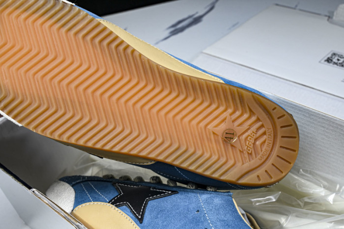 GGDB SNEAKERS 120251