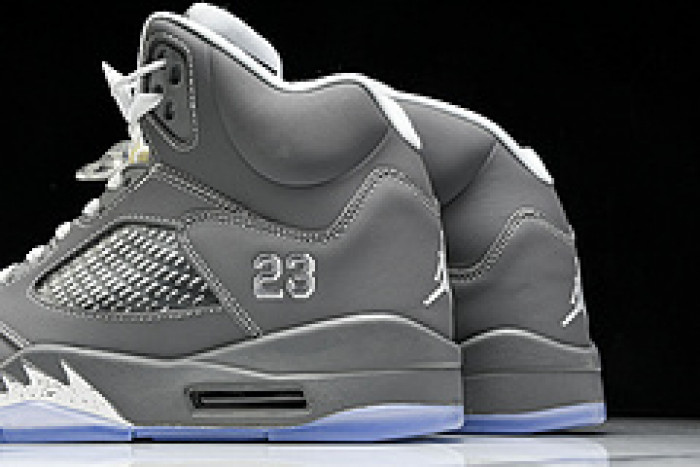 Jordan 5 Retro 