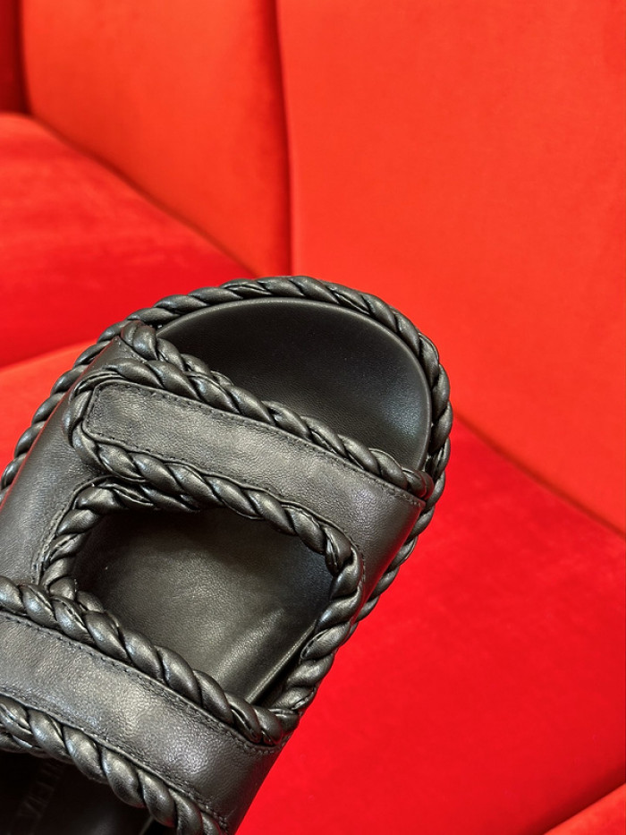 BOTEGA V SLIDES BVS-04