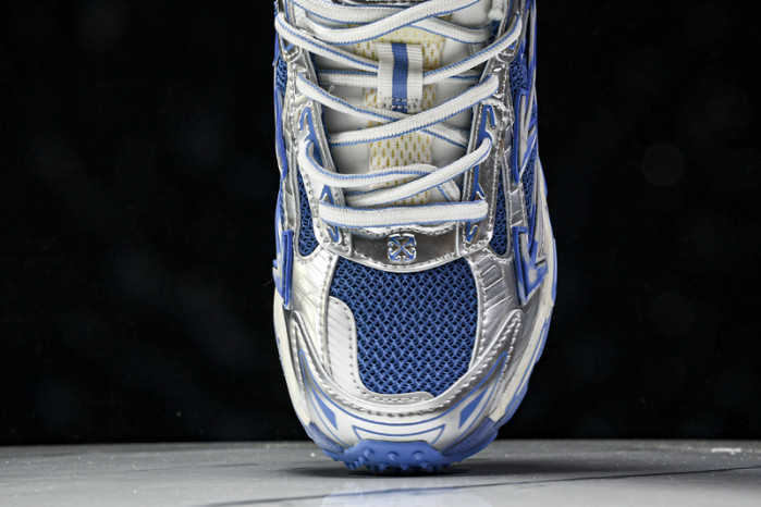 OF BE RIGHT BACK SNEAKERS OB18