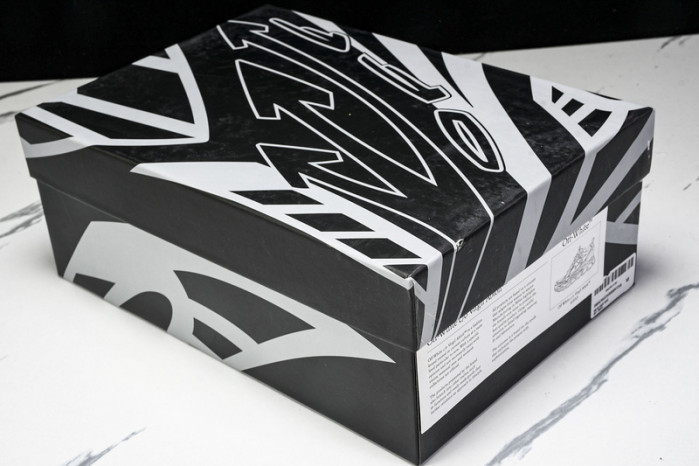 OF BE RIGHT BACK SNEAKERS OB18