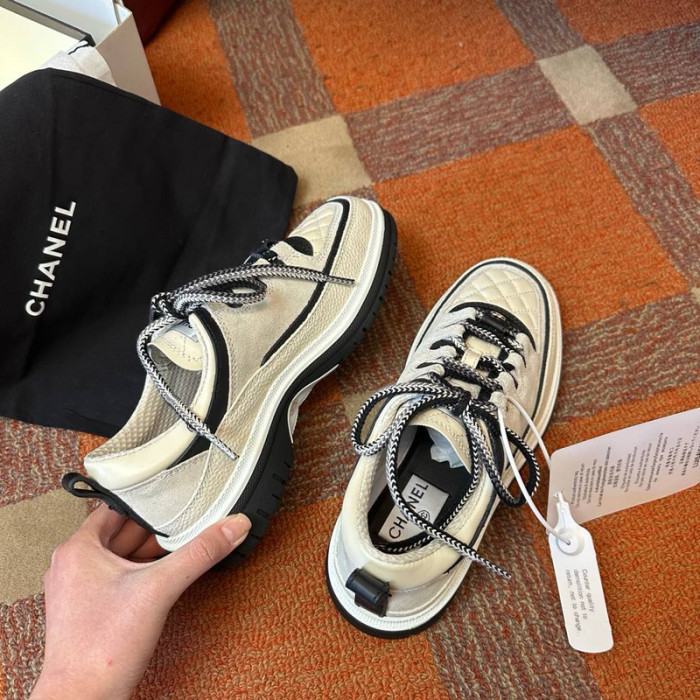 CN LOW TOP TRAINER CC SNEAKERS 21010926