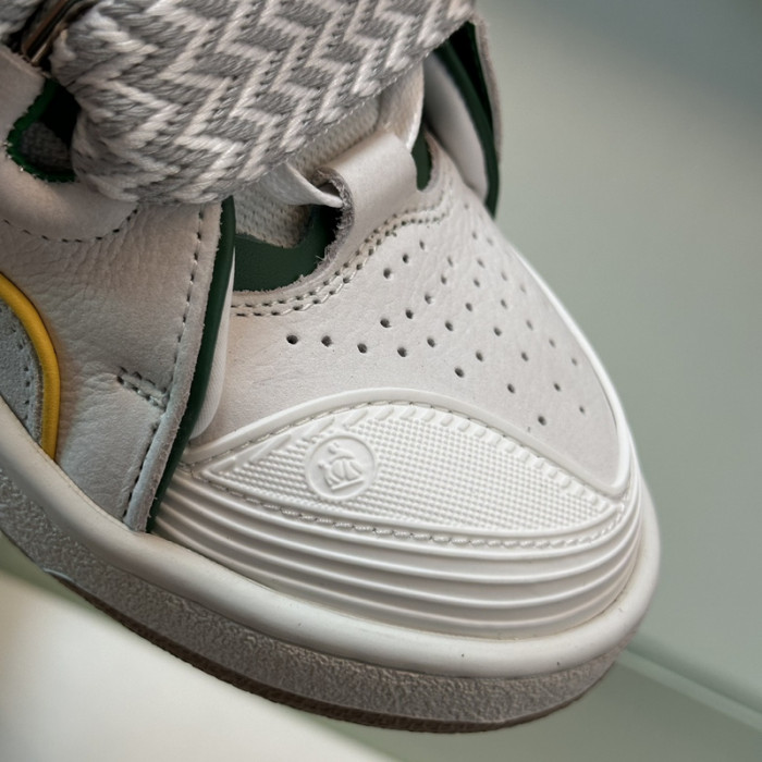 Lanu1n curb sneaker 111214