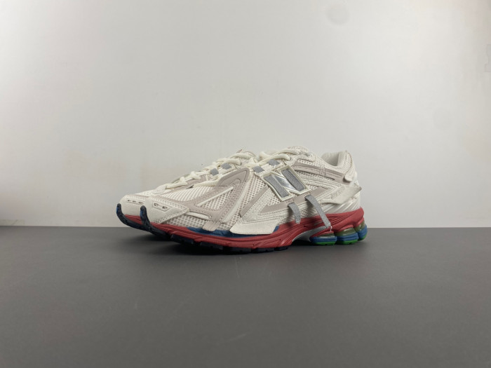 New Balance 1906A M1906AB