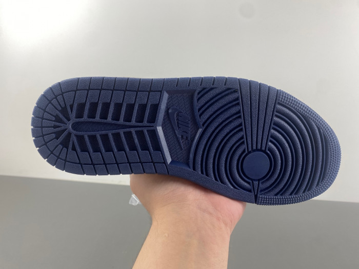 AIR JORDAN 1 Low HQ2993-100