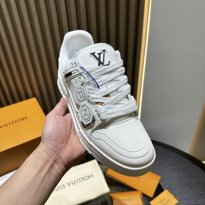 LOVT SNEAKER lv-397