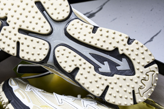 OF BE RIGHT BACK SNEAKERS OB21