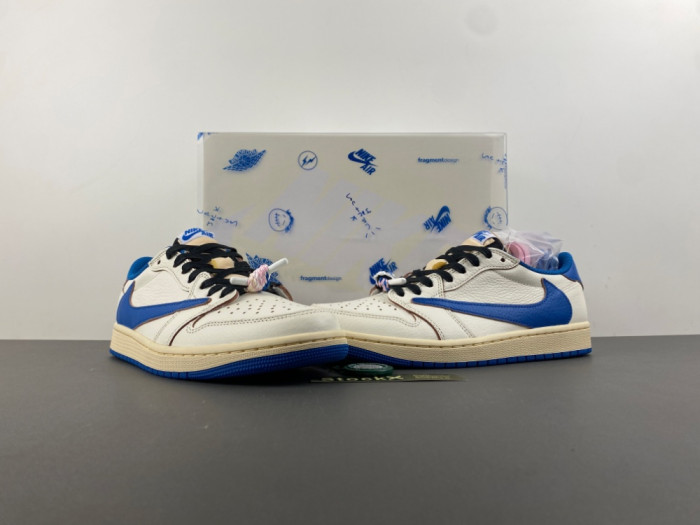Fragment Design x Travis Scott Air Jordan 1 Low OG SP DM7866-104