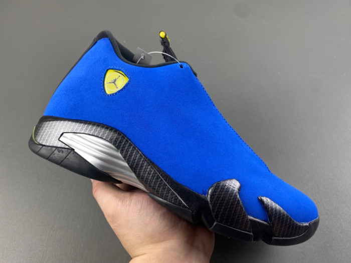 ( 2025 )Air Jordan 14 “Ferrari " IF5015-407