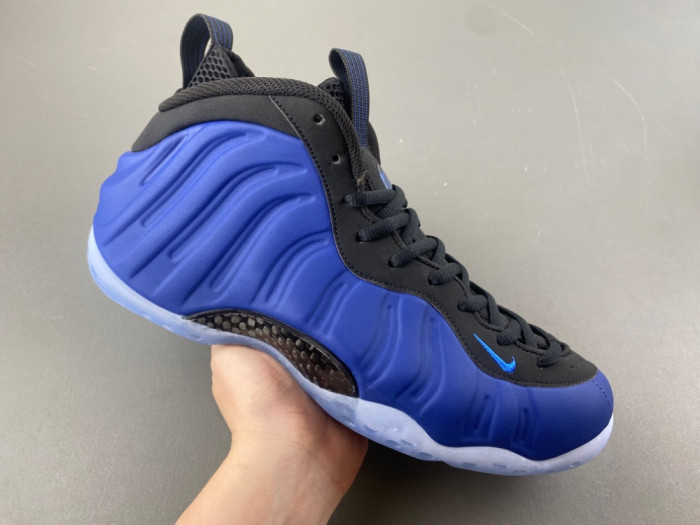 Nike Air Foamposite “Deep Royal” HJ5195-400