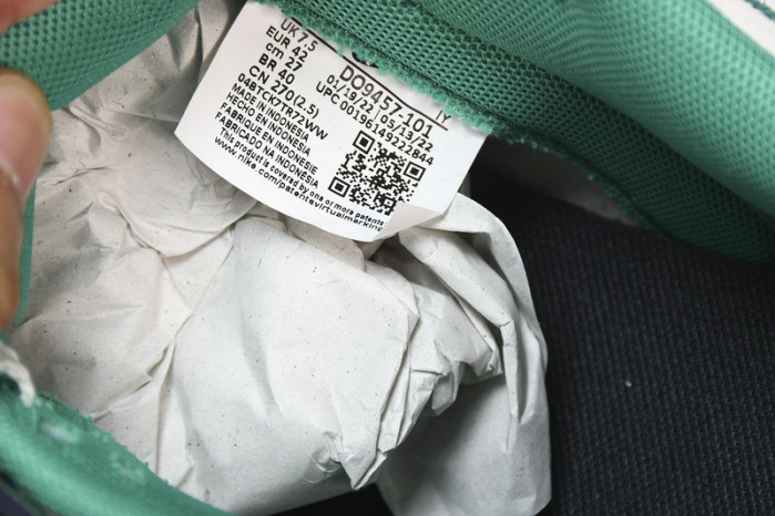 nike dunk low se 85 neptune green do9457-101