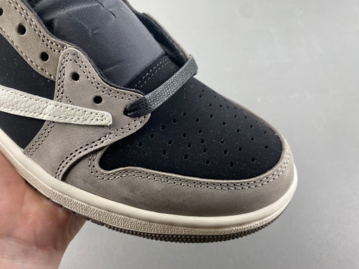 Travis Scott x Air Jordan 1 Low OG DM7866-0011