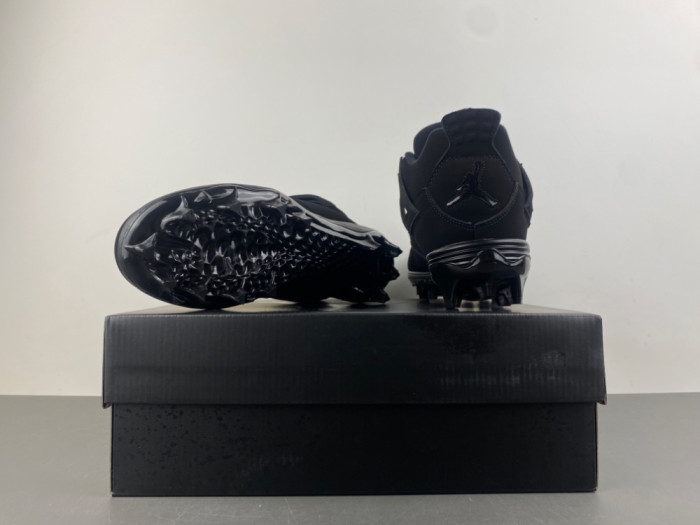 (SOCCER CLEATS) Air Jordan 4 Retro CU1110-0102