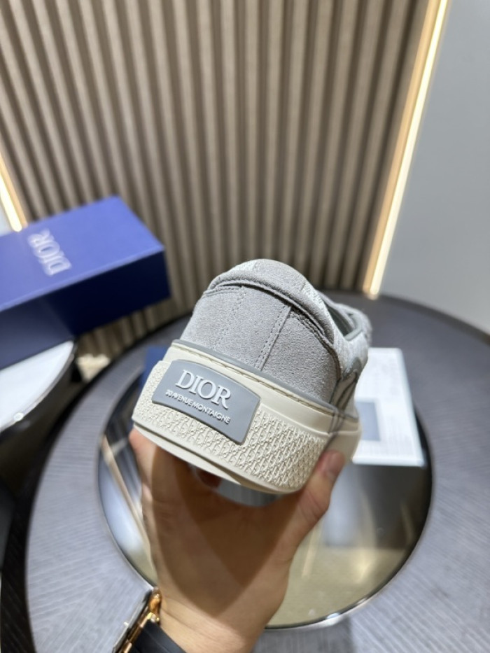 DR B33 LOW-TOP SNEAKERS DR-129