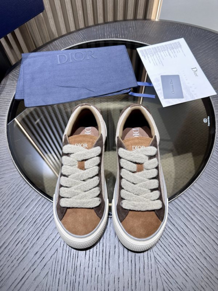 DR B33 LOW-TOP SNEAKERS DR-132