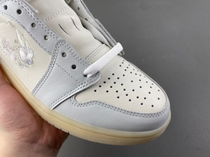 Air Jordan 1 IF4391-100