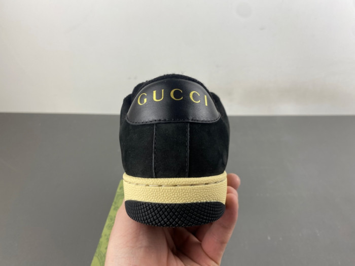 LOW-TOP SNEAKER 90656