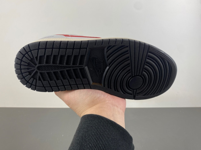 Air Jordan 1 Low 553558-081