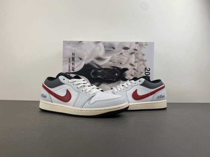 Air Jordan 1 Low 553558-081